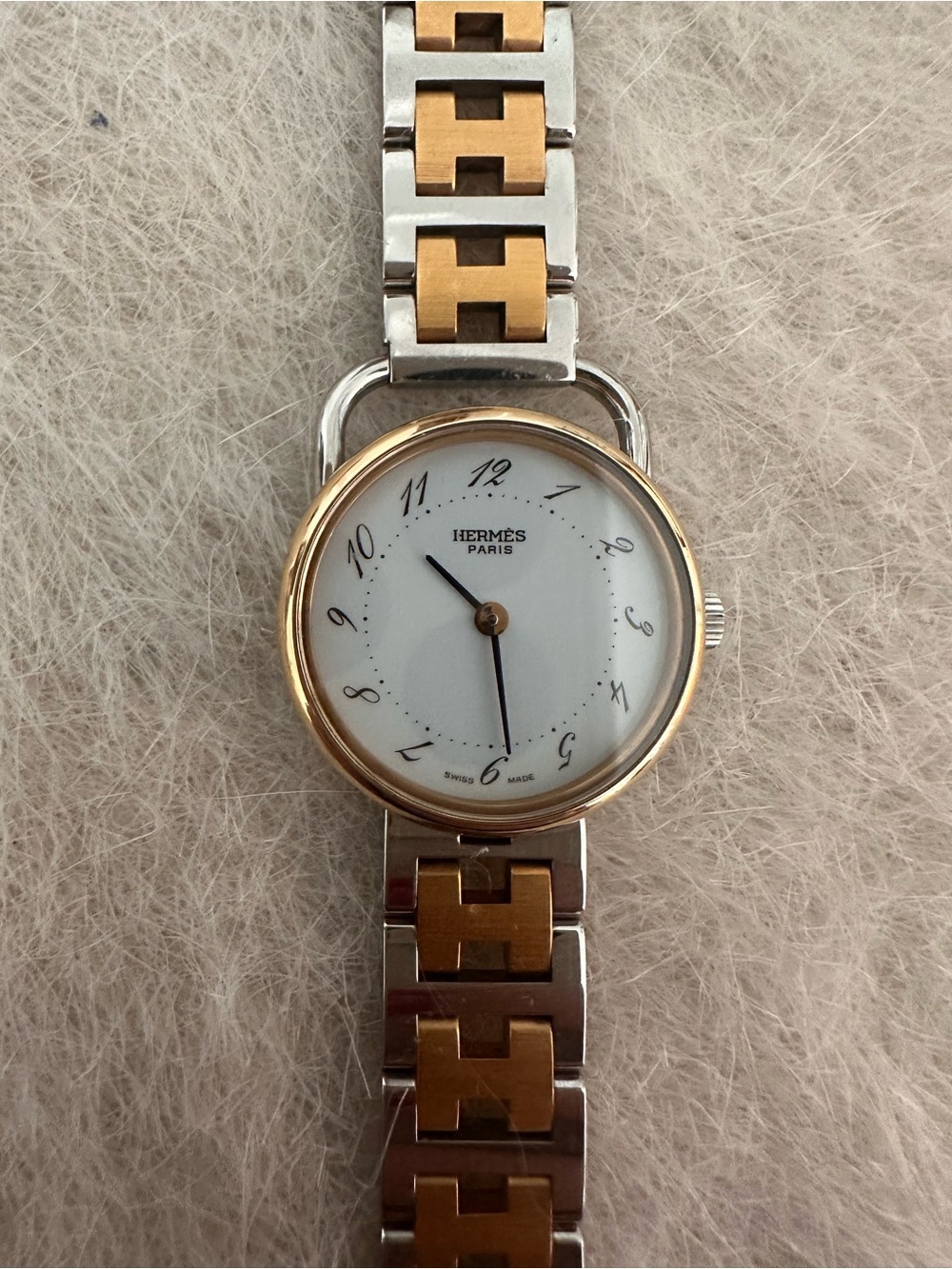 Hermès Two-Tone Gold and Silver Womens Dress Watch - Picture 5 of 7